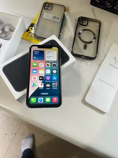 iPhone 11 128 GB black unlocked, View more