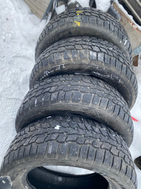 Four Hercules 235/60R17 winter tires