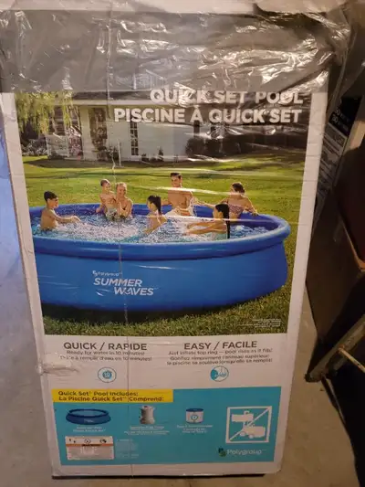 15 foot Summer Waves® Round Pool - filter pump and solar blanket, View more