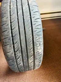 2 pneus d'été : 205/55/r16 Farroad