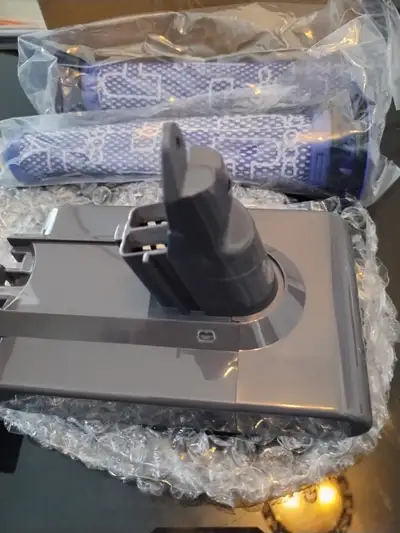 Batterie pour Dyson V6 neuve., View more