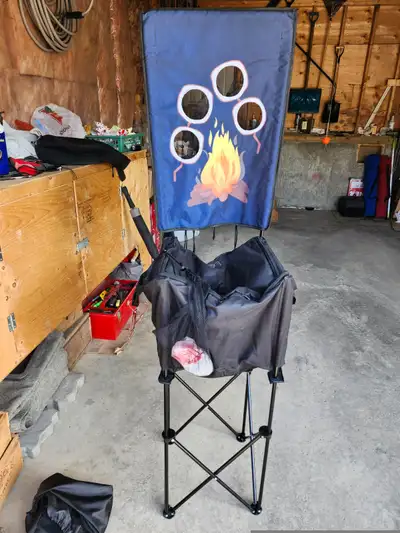 MANY RV ITEMS --SEE PICTURES BELOW MANY OTHER RV/CAMPING CONTENTS & HOUSE HOLD ITEMS-CLOSED SMALL OF...