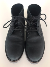 Men shoes Lacoste see