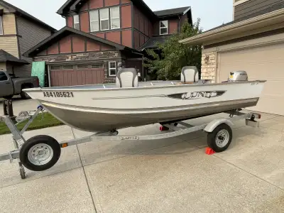 LUND BOAT SSV 14 FOOT with 20 HP HONDA OUTBOARD - 2013 Lund SSV 14 with 15 inch transom. (Deep V IPS...