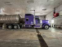 2019 Kenworth W900 with Cummins warranty 