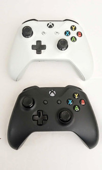 Microsoft Xbox One Wireless Controller Model 1708 