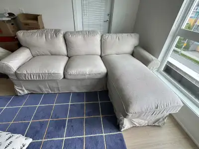 IKEA Uppland loveseat with chaise Beige covers. Bought in Dec 2024. Excellent condition, barely used...