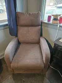 Heated massage recliner 