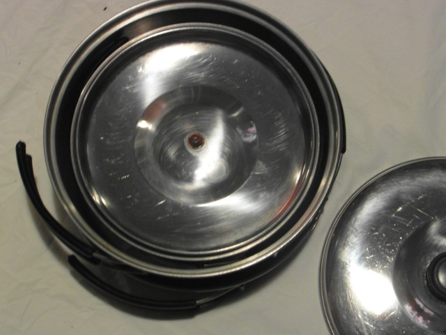 Camping Pans in Fishing, Camping & Outdoors in Stratford - Image 2