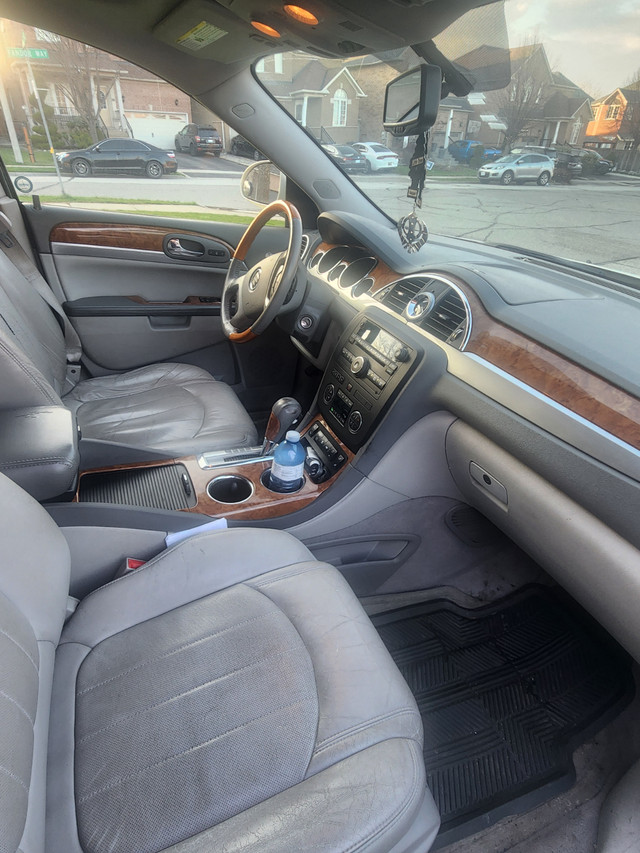 2011 BUICK ENCLAVE SUV in Cars & Trucks in Mississauga / Peel Region - Image 4