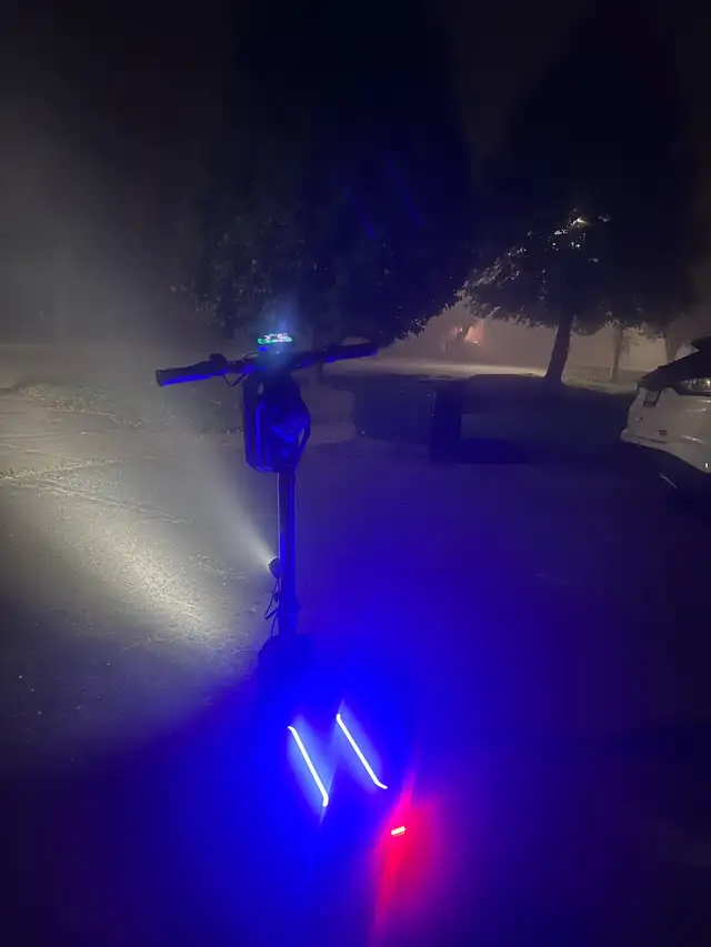 Electric Scooter in Scooters & Pocket Bikes in Thunder Bay - Image 4