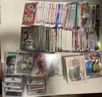 Big lot of football cards