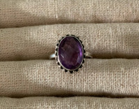 STERLING SILVER RING - Amethyst ? - Size 7.5 to 8.5