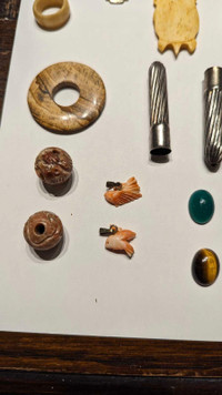 Misc jewelry-pendant's, earrings, gem stones, 80 pcs