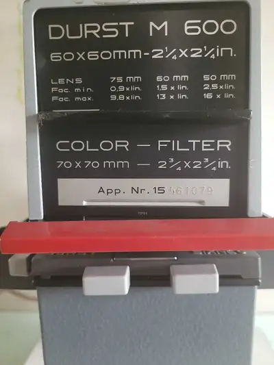 This is a vintage Photo Enlarger for photographers wishing to enlarge and print to paper negatives....