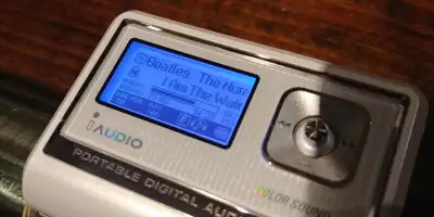 Cowon iAudio G3 – Mini Media Player, View more