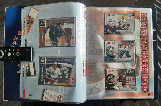 KRAFT HOCKEY ... 1995-96 Factory Set ... Hottest Ticket, Goalies in Arts & Collectibles in City of Halifax - Image 4