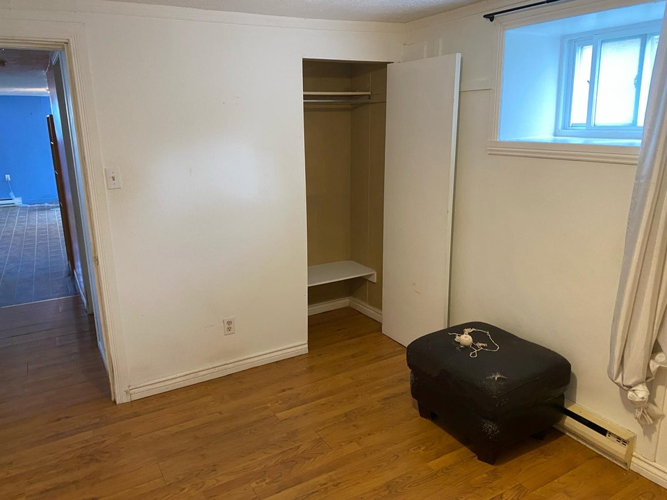 Appartement à louer (800$ par mois) 5