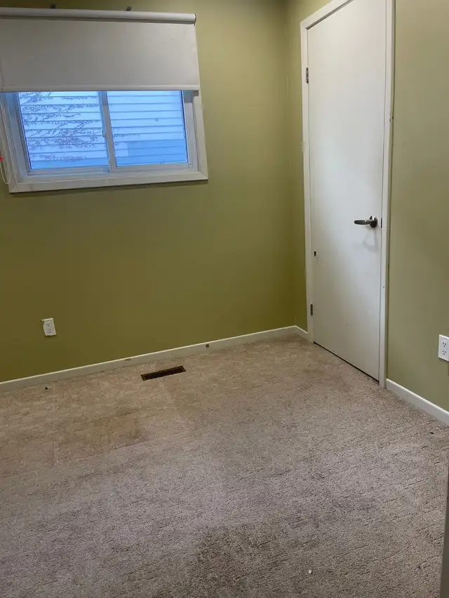 2 private rooms for rent