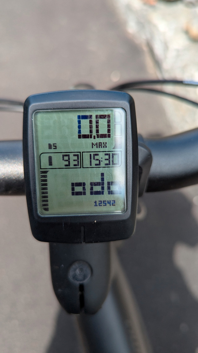 Vélo électrique Specialized Como 3.0 dans Randonnée, ville et hybrides  à Longueuil/Rive Sud - Image 4