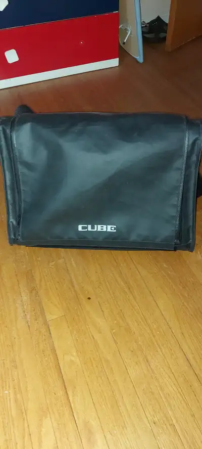Roland Cube StreetX 50W portable amp & carry case, View more