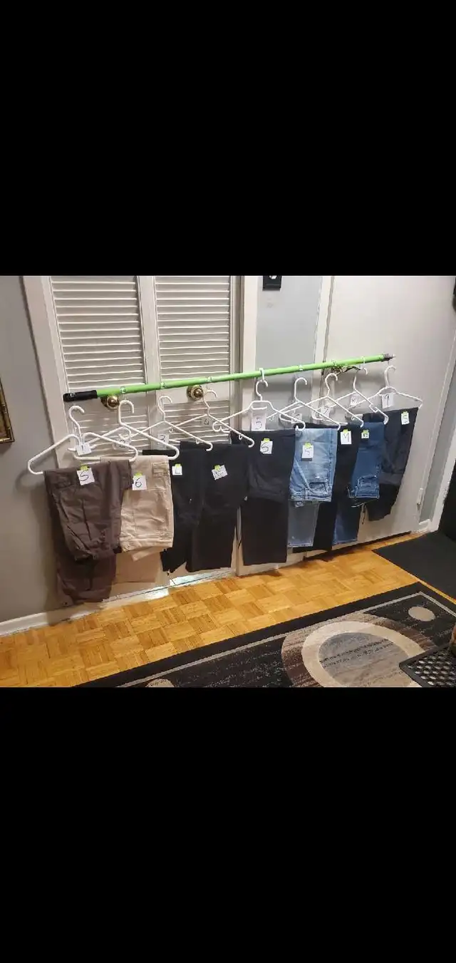 Women's and Girls Sweatpants/ Pants in Women's - Bottoms in Mississauga / Peel Region - Image 8