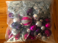 LOT DE DÉCORATION BOULE DE NOËL * ROSE ET ARGENT *(ENVRON 60)