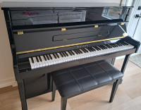 Piano droit Rischler 2000$