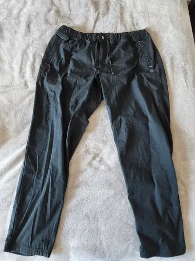 L.L. BEAN EXPLORER RIPSTOP PANTS, View more