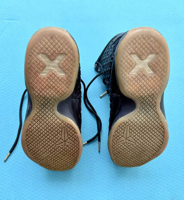 Nike Kobe 10 Elite EXT High “Black/Gum” 822950-001 in Men's Shoes in Ottawa - Image 6