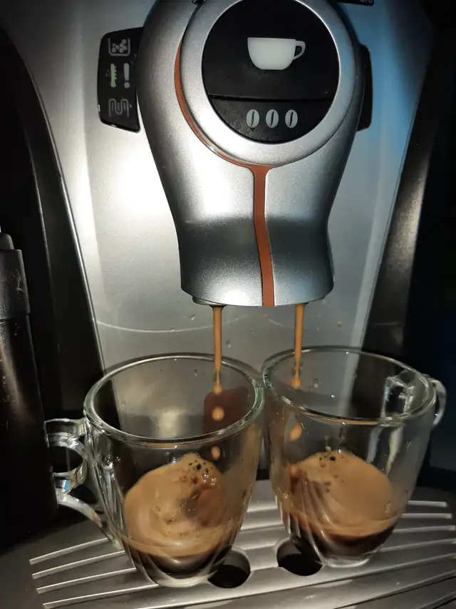 Fully Automatic Espresso Machine in Coffee Makers in St. Catharines - Image 4