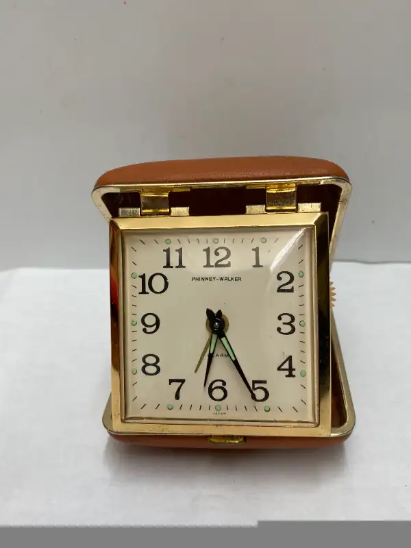 Phinney- Walker Travel Alarm Clock WORKS in Home Décor & Accents in City of Toronto - Image 3