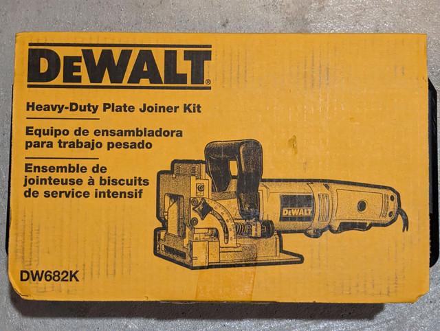 New DEWALT 6.5 Amp Corded Heavy Duty Plate Joiner Kit in Power Tools in Mississauga / Peel Region