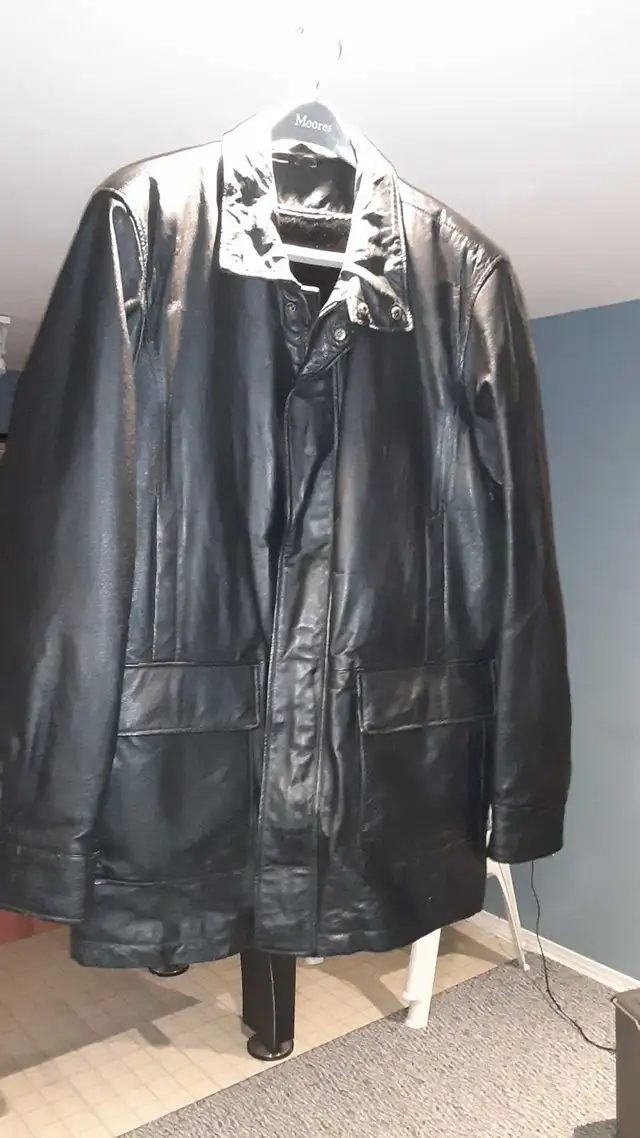Assorted Jacket Woman / Men’s in Men's in Oshawa / Durham Region - Image 7