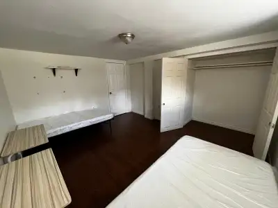 Private Room - 4 Min to TTC | Centennial College or Student Room Rental - Scarborough (All Utilities...