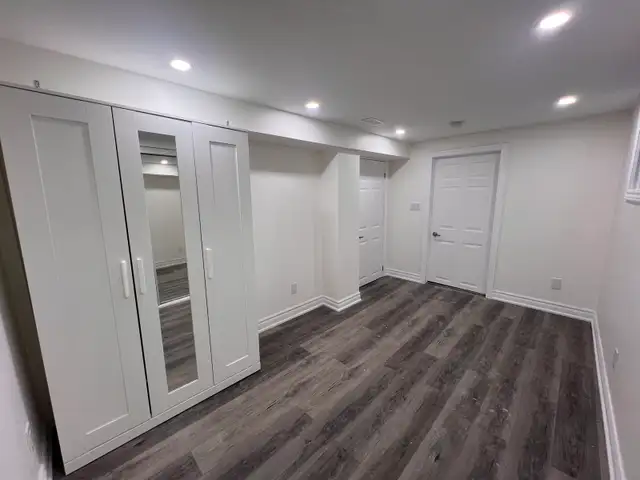 1 Room for Rent, Shared Basement in Room Rentals & Roommates in City of Toronto - Image 6