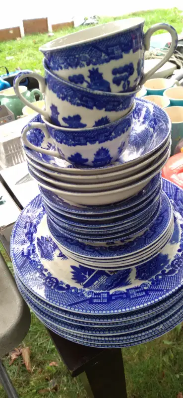 Antique blue willow china dinner set, View more