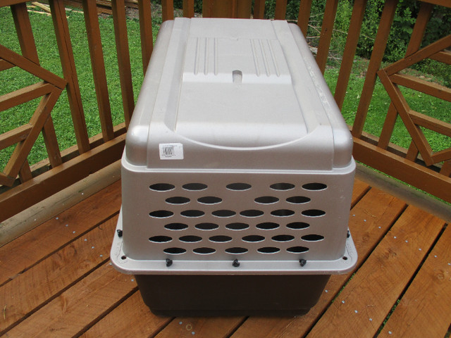 LARGE Size Pet Carrier--Like New! in Accessories in New Glasgow - Image 4
