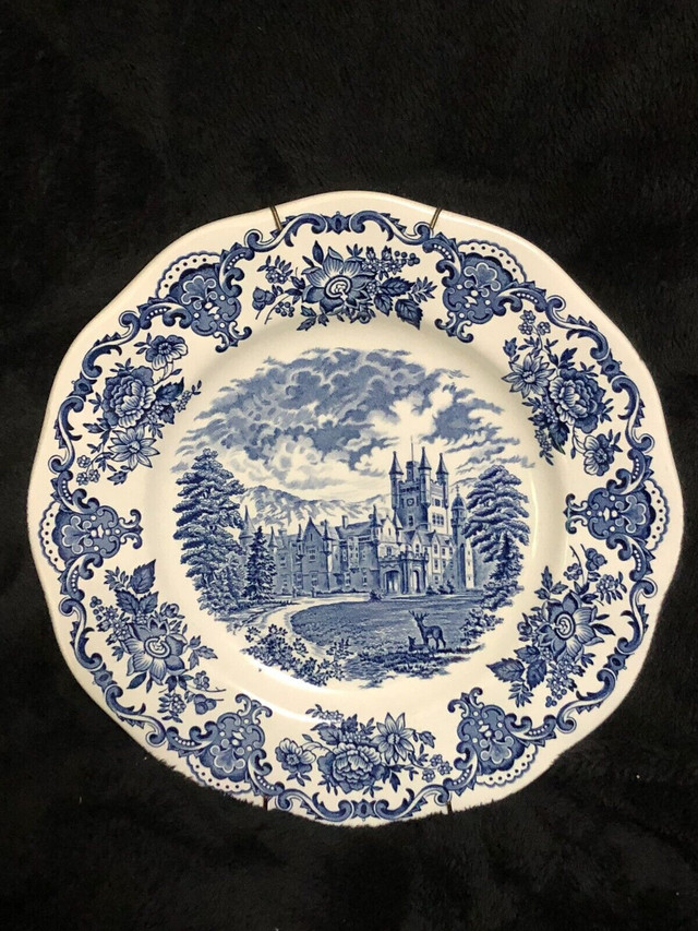 Royal Homes of Britain, Enoch, Wedgwood, blue transferware in Arts & Collectibles in Oshawa / Durham Region
