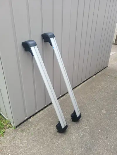 New roof racks for Volkswagen Tiguan.