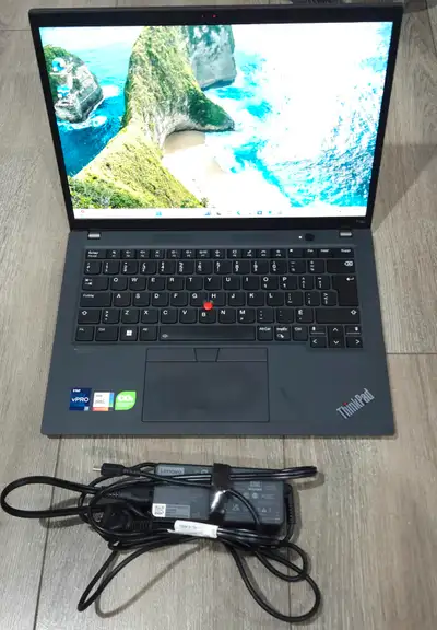 Lenovo ThinkPad T14s, View more