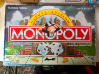 Monopoly Deluxe Bilingual Edition *French cards are still sealed