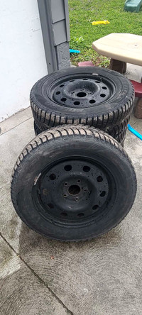 225 65 17 winter tires with rims