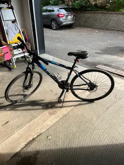 bicycle very good condition need chain, View more