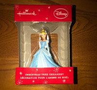 Hallmark Disney Princess CINDERELLA X-mas Ornament Figure ~ NEW