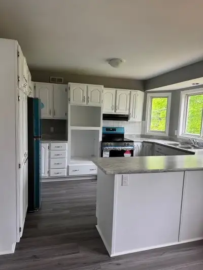 For Long Term Rent: 3 Bedroom 1 bathroom