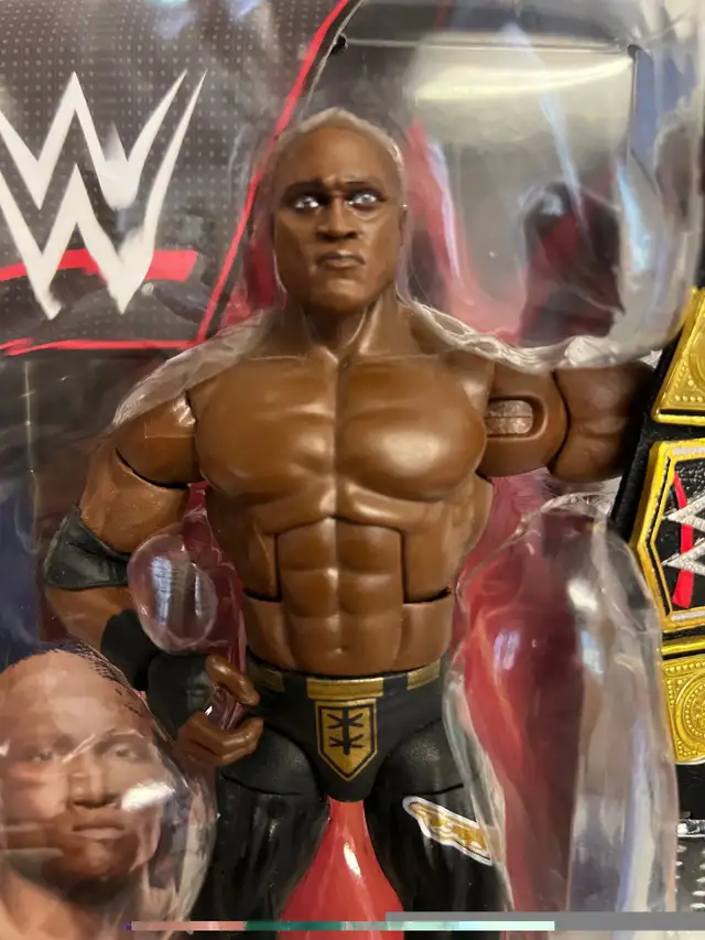 Bobby Lashley Wrestling WWE Mattel Elite Action Figure Series 89 in Toys & Games in Hamilton - Image 3