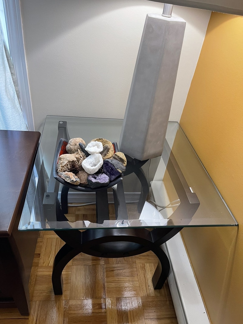 Table de coin ou table d’appoint salon 24x24x22po de haut Tables