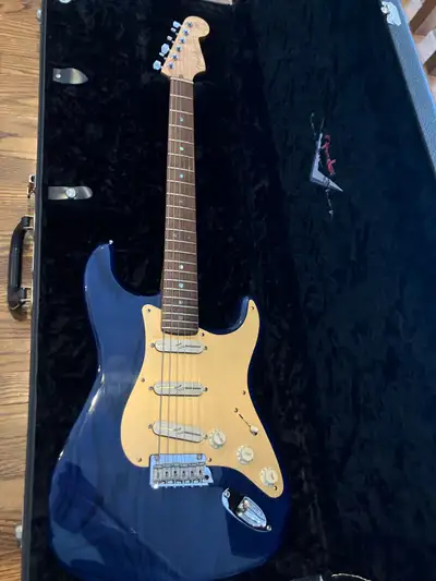 Fender Custom Shop Classic Player Stratocaster, View more