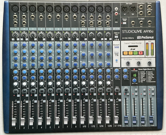 Console PreSonus Studiolive AR16C dans Équipement pour DJ et sonorisation  à Shawinigan